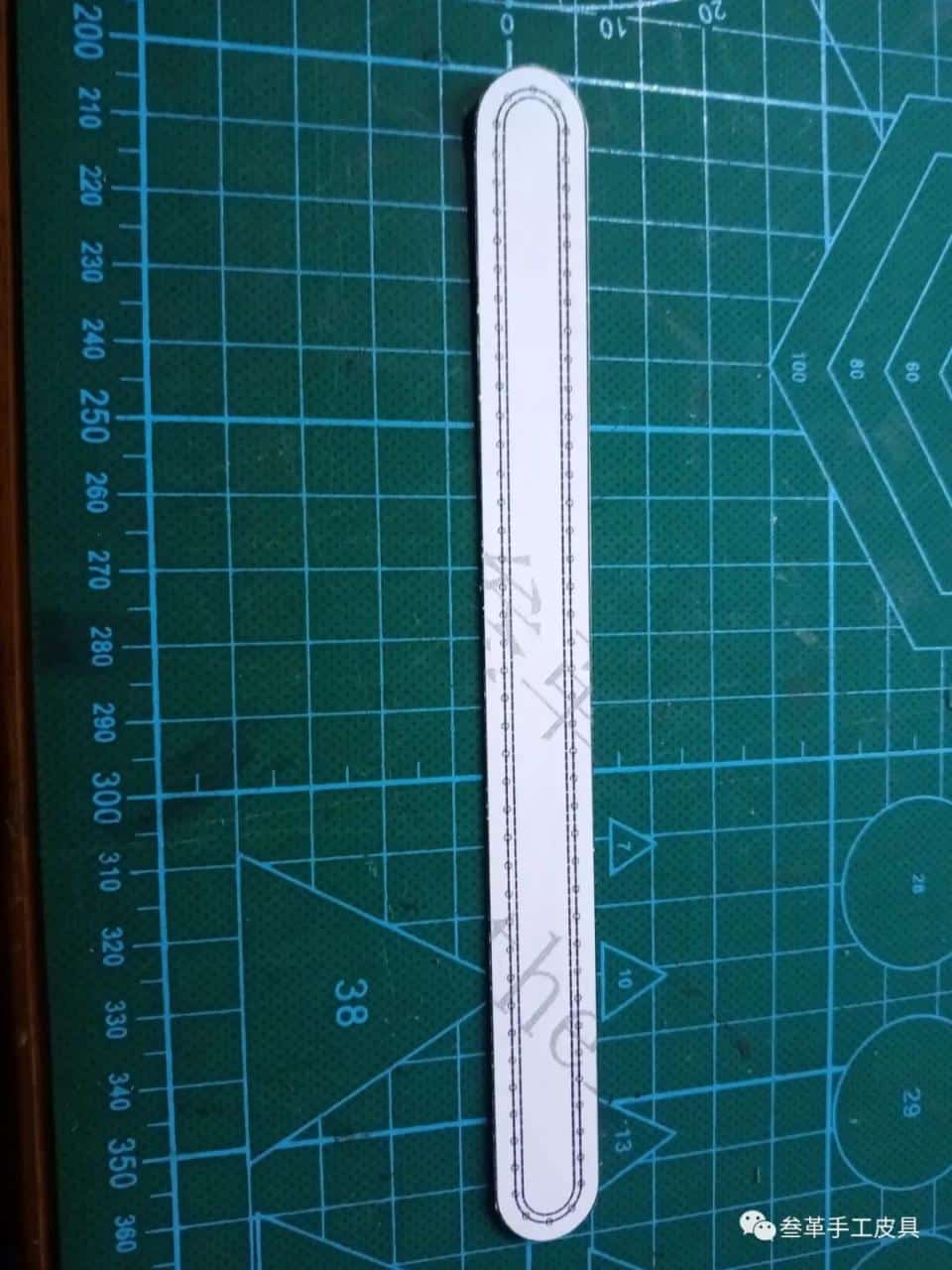 皮手环简单制作教程