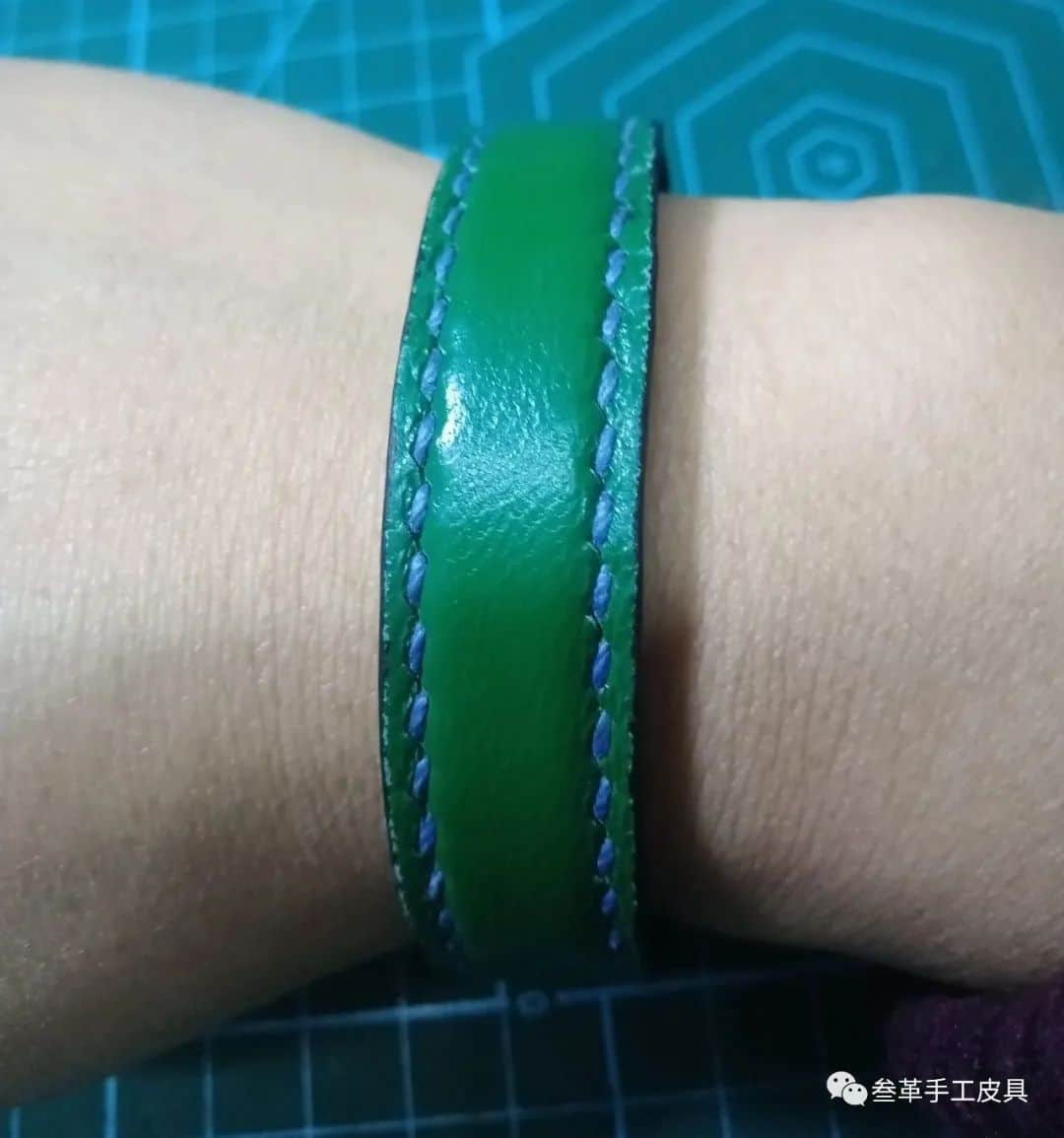 皮手环简单制作教程