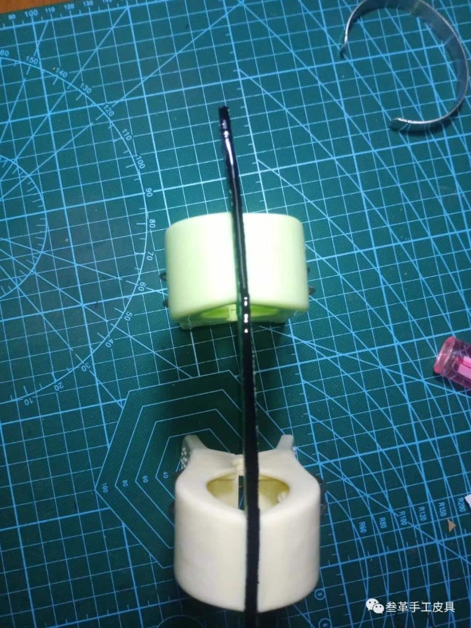 皮手环简单制作教程